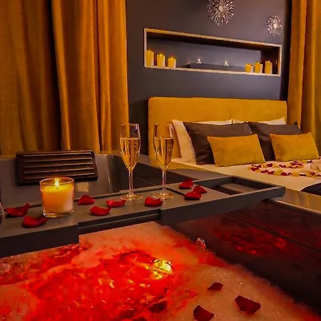 L'ecrin D'or - - Cinema Prive 아파트 *